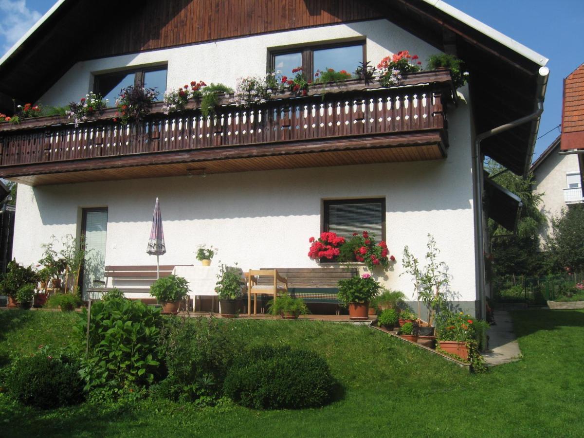 Apartma Tilika Kranjska Gora Bagian luar foto